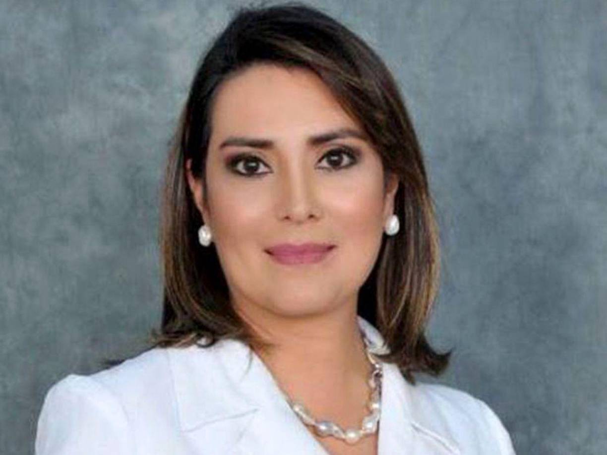 8. Anny Belinda Ochoa Medrano Puntaje 80.43