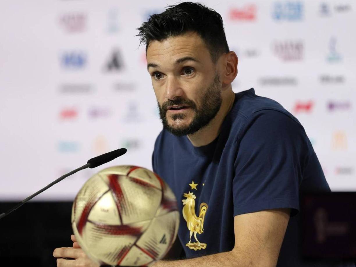 Después de esa final, el guardameta se retiró de la Selección y argumentó que se dio de forma natural: “Últimamente empezaba a sentir, mental e incluso físicamente, que era difícil mantener el ritmo de unos cincuenta partidos por temporada”.