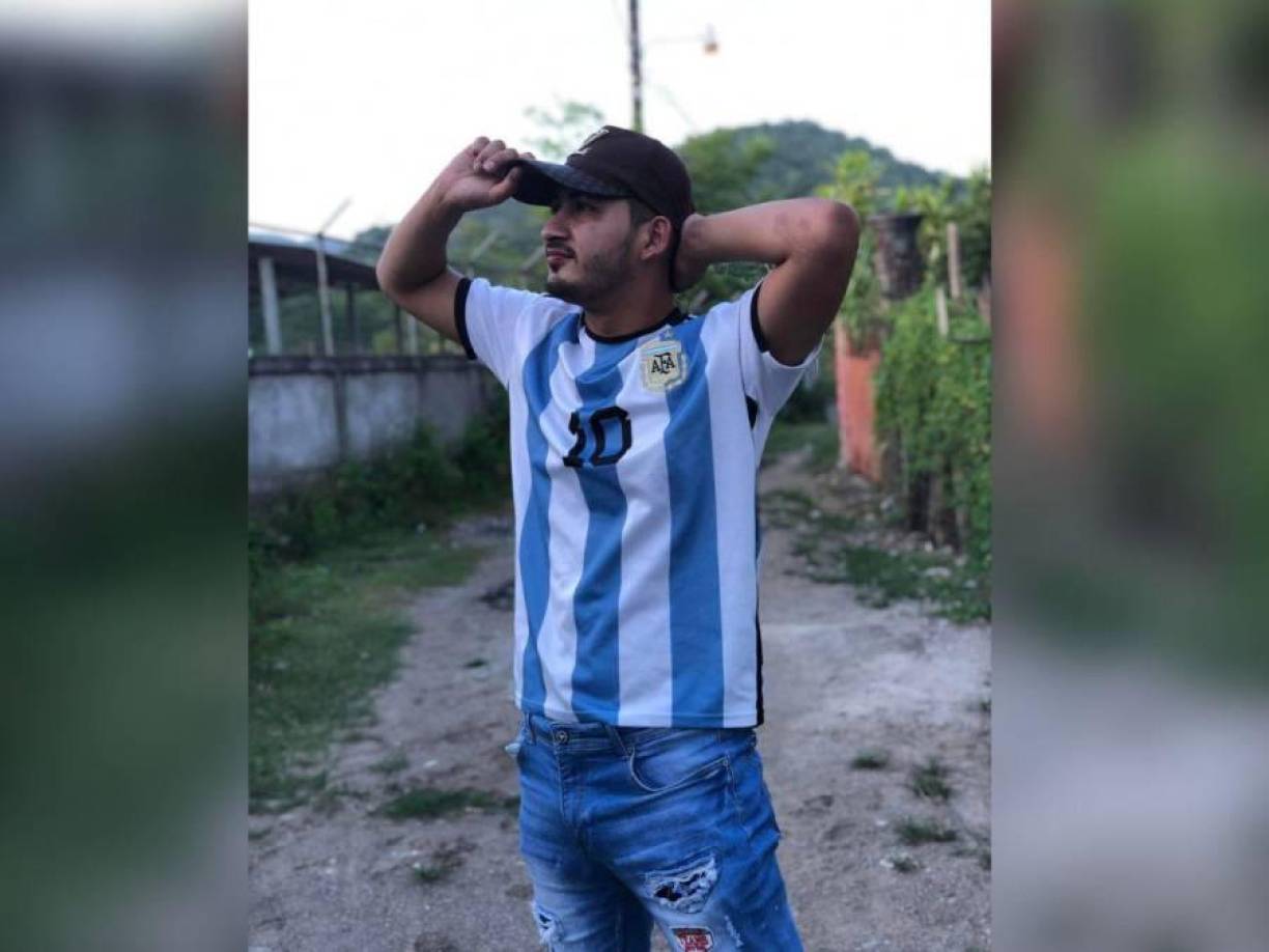 En Facebook, subió un ‘meme’ que decía: “¿Pero sí vamos a beber tarde o no?”.