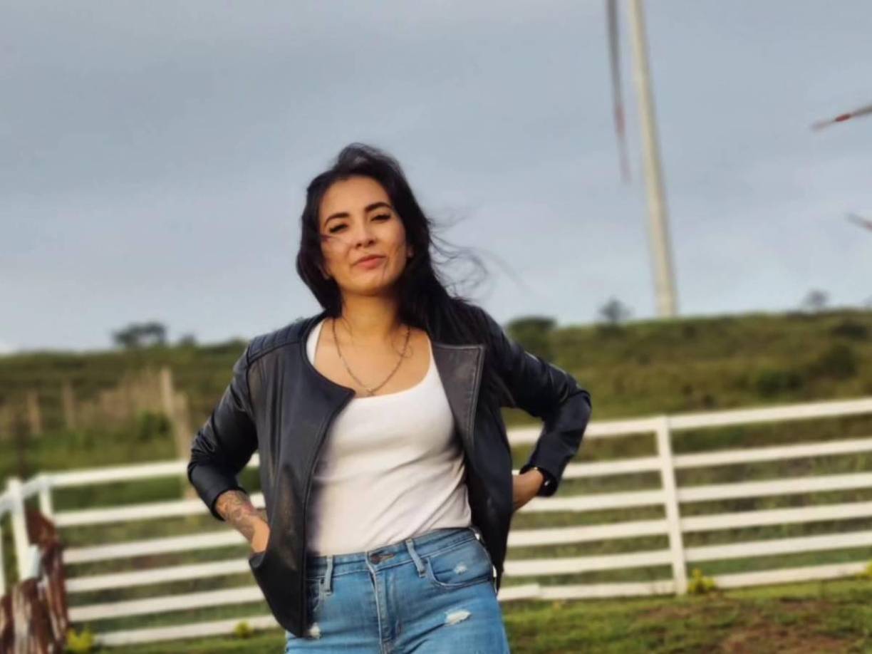 Alvarado siguió lanzando fuertes acusaciones en su cuenta oficial de X, antes llamada Twitter. 