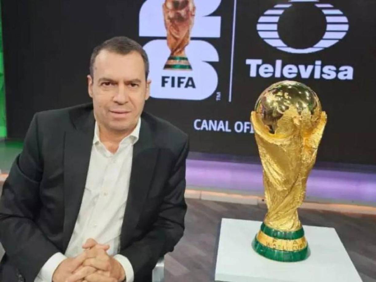 “Después de que sale José Ramón, a mi me dan un puesto en TV Azteca como director de fútbol y a lo mejor el desgaste y el choque se fue dando’’, reconocía el difunto analista.