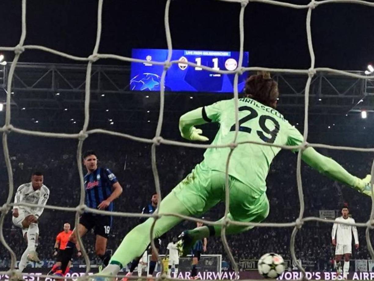 Brahim Díaz le cedió el balón a Mbappé, el galo hizo un amargo para engañar a un defensa contrario y con un puntillazo sacó un remate que se fue al fondo de las redes.