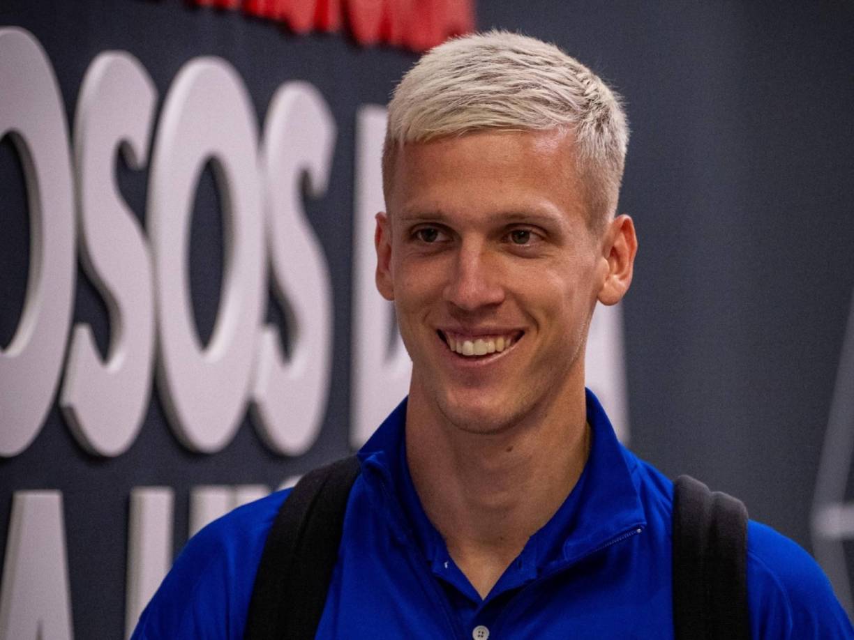 En caso de no poder reinscribir a Olmo, el Barcelona deberá abonar al Leipzig los 48 millones de euros acordados por su traspaso y asumir al completo el salario del futbolista, lo que comprometería seriamente las finanzas y afectaría los planes futuros en los mercados de fichajes.