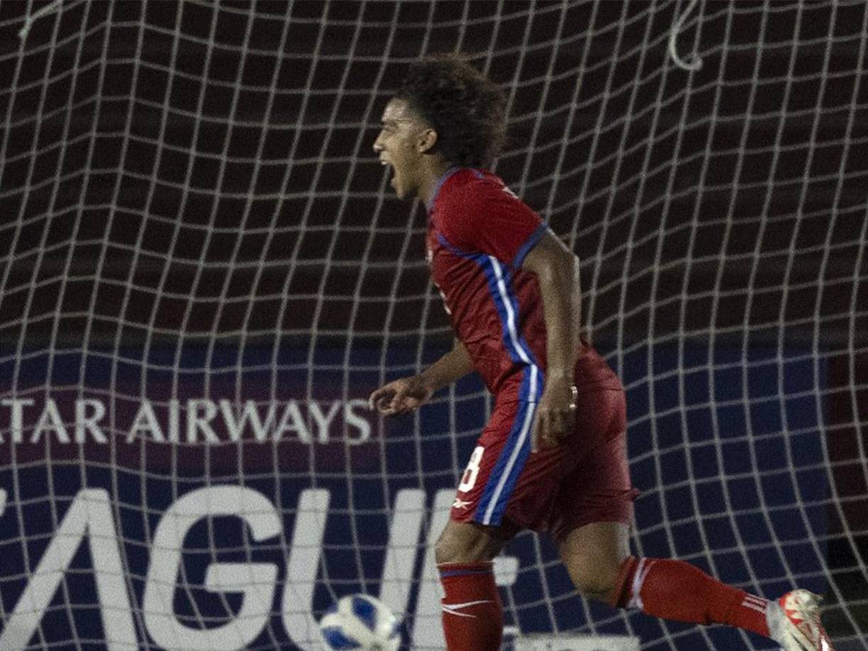 Adalberto Carrasquilla: Centrocampista de la selección de Panamá