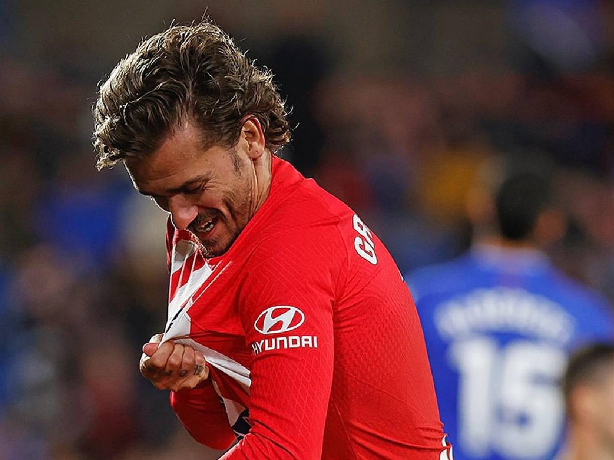 Antoine Griezmann habló sobre su futuro con el Atlético de Madrid. “He tenido ofertas, llamadas, pero quiero seguir”