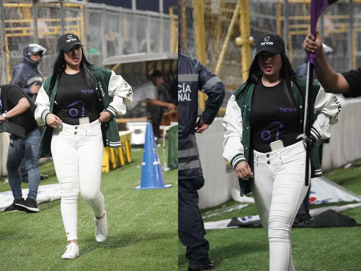 Esta linda chica también robó miradas en el estadio Morazán.