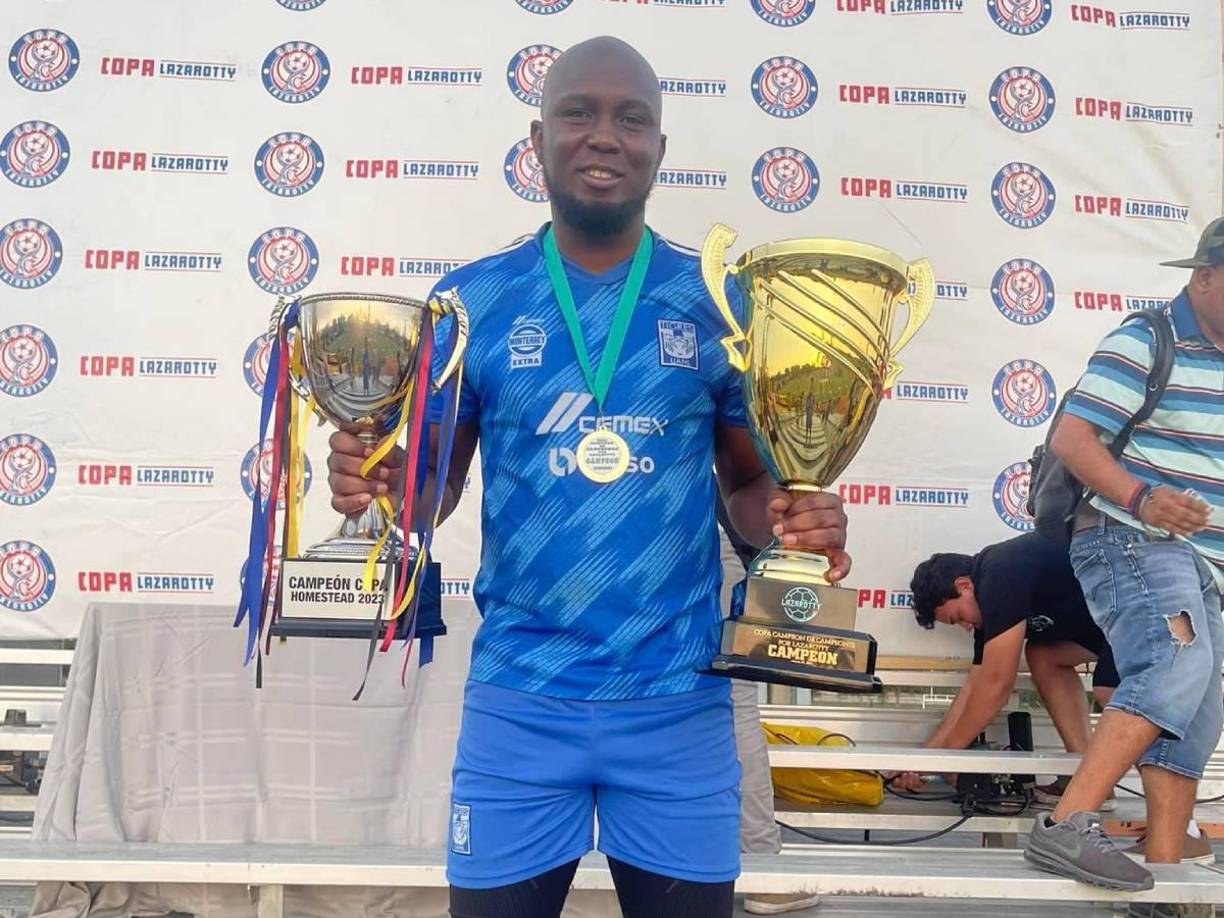 Jefferson compartió un mensaje esperanzador, refiriéndose a su hermano como un ángel que ahora los cuidará desde arriba.