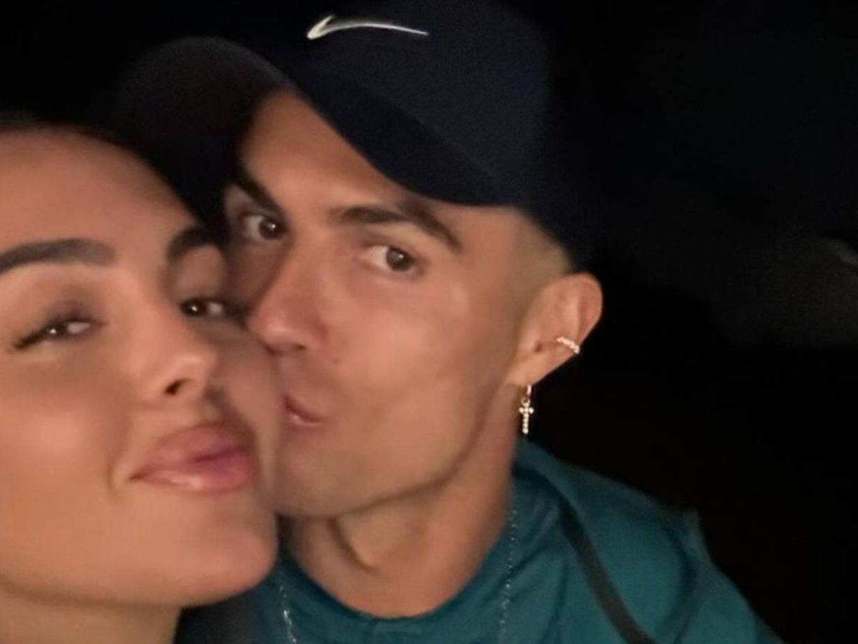 El nivel de vida del futbolista y la influencer está al alcance de muy pocos .