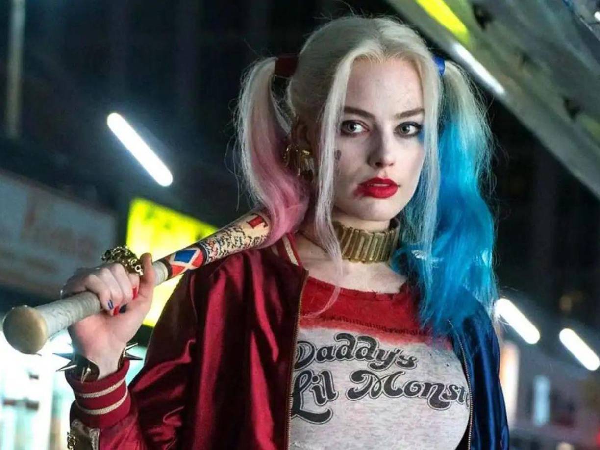 ESCUADRÓN SUICIDA: Sin duda el personaje más icónico que ha encarnado Margot Robbie en el cine es el de Harley Quinn, cuyo papel lo ha bordado a la perfección en todas las películas de DC en las que ha participado hasta el momento.