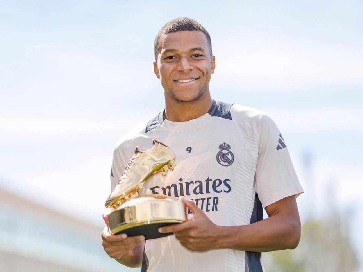 Según Forbes, Mbappé, que terminó la campaña 2023-24 en el París Saint Germain, ganó un total de 90 millones de dólares en 2024, setenta de sueldo y veinte por actividades fuera del terreno de juego.