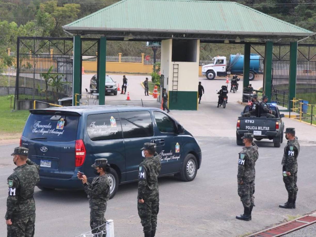 El uniformado era originario de la comunidad de la aldea Chichicaste, del Valle de Jamastrán, El Paraíso, lugar al que será trasladado para su cristiana sepultura.