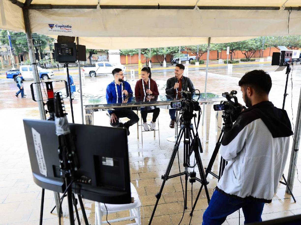 Las transmisiones y todo el ambiente previo del partido se está llevando a las diferentes plataformas de GRUPO OPSA.