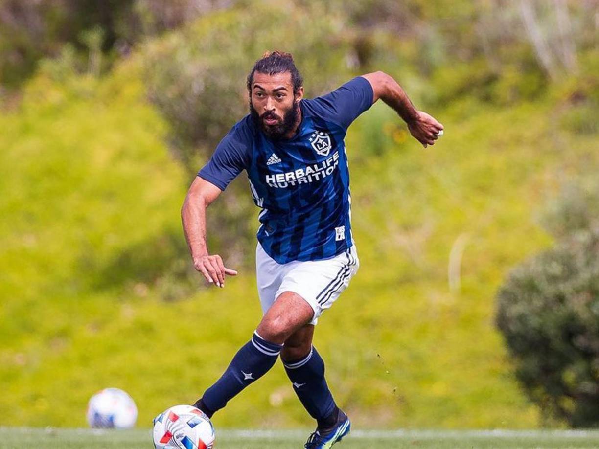 A sus 25 años de edad, Danny Acosta se olvidó del fútbol luego que sufrió una grave lesión. 