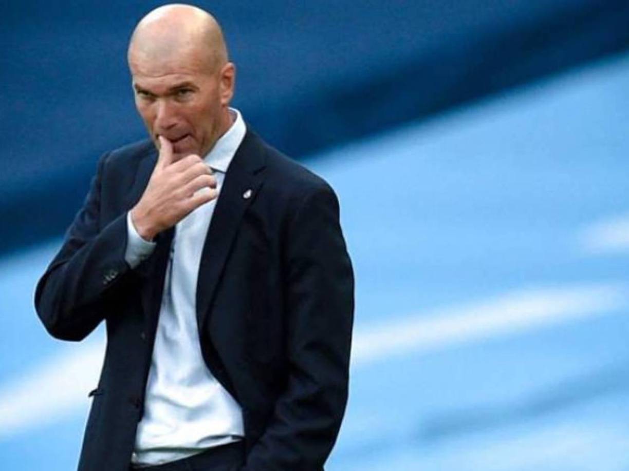 De acuerdo con medios franceses, Zinedine Zidane sería el favorito para sustituir a Deschamps como DT de Francia después del Mundial 2026.