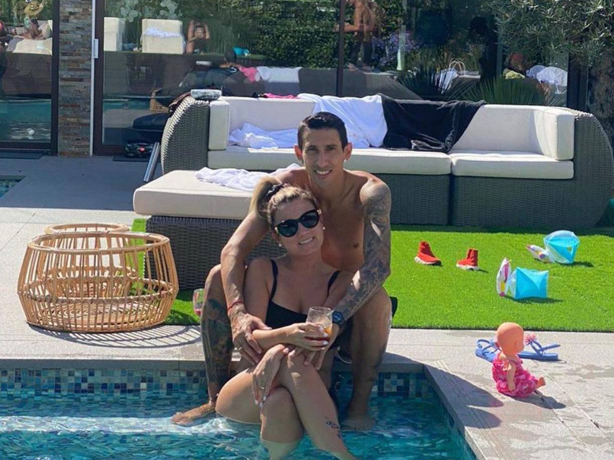 “Decíamos, bueno quedan tres partidos, quedan dos y es horrible. Por ahí lo decimos, pero cuando llegue el momento de mirarlo desde la tribuna o desde la tele yo creo que va a caer ahí él. Pero igualmente está feliz, y si está feliz yo estoy bien”, agregó.