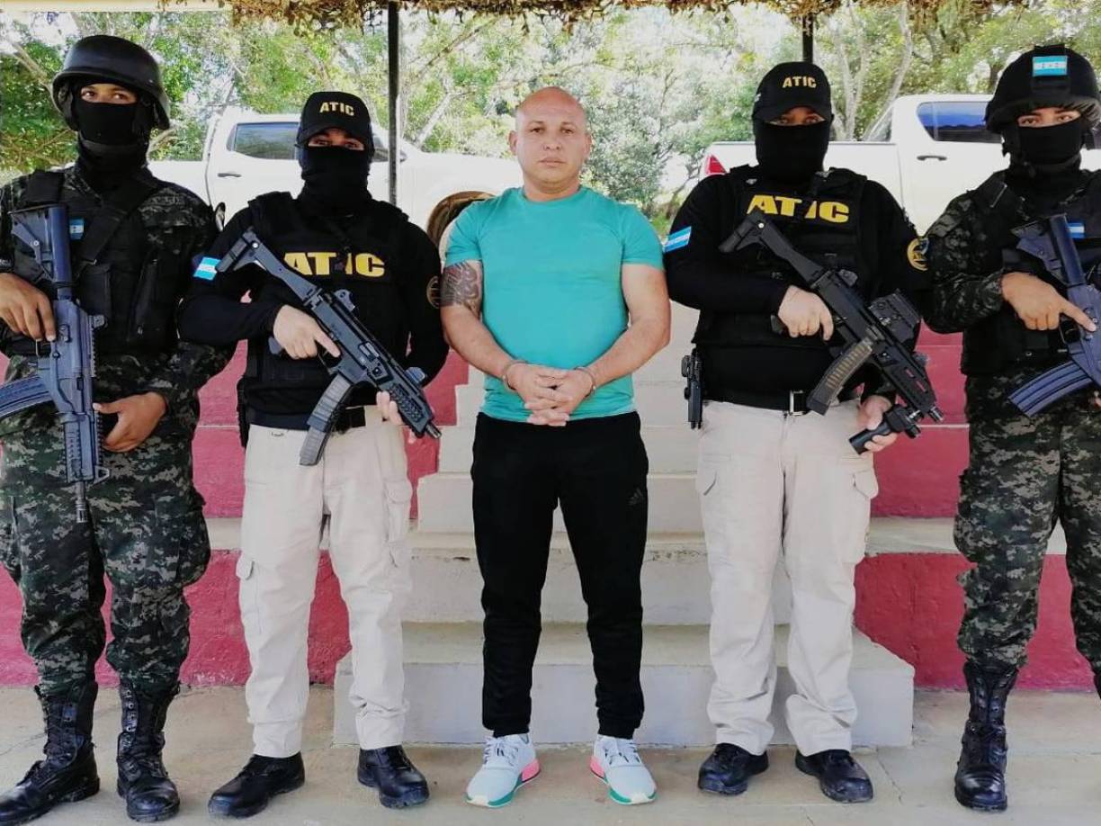 Por otro lado, Romeo Vásquez dijo que hay que respetar la presunción de inocencia del alcalde y esperar cómo se desarrolla el caso.