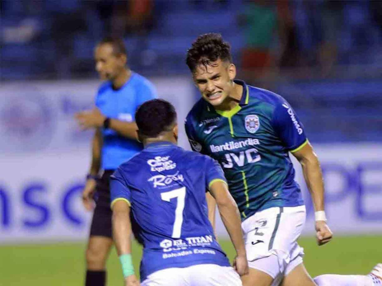 “La verdad me equivoqué y pedir disculpas a todos, uno es ser humano y de los errores se aprende. Esperamos que no sea tan fuerte”, remarcó Orellana. 