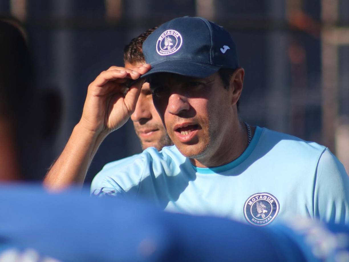 César Vigevani suma dos triunfos y un empate con Motagua. Con una alta y tres bajas, este es el once titular que utilizaría para medirse al CAI.