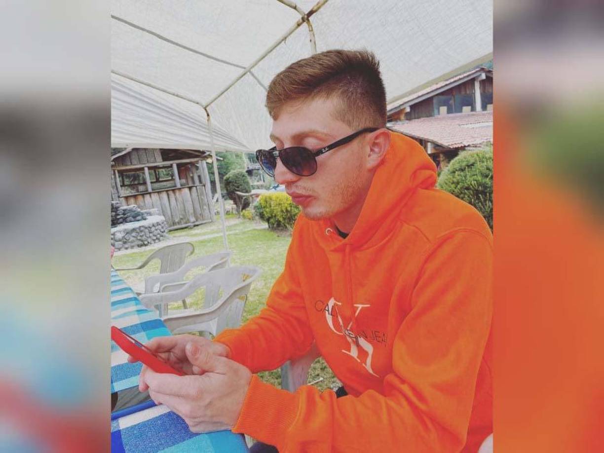 Su vida siempre estuvo ligada a las canchas. Desde muy pequeño formó parte de las fuerzas básicas del mejor Pachuca de todos los tiempos. Ese en dónde jugaban Damián Álvarez, ‘Chaco’ Giménez, Juan Carlos Cacho y marcaron época conquistando la Copa Sudamericana en el 2006.