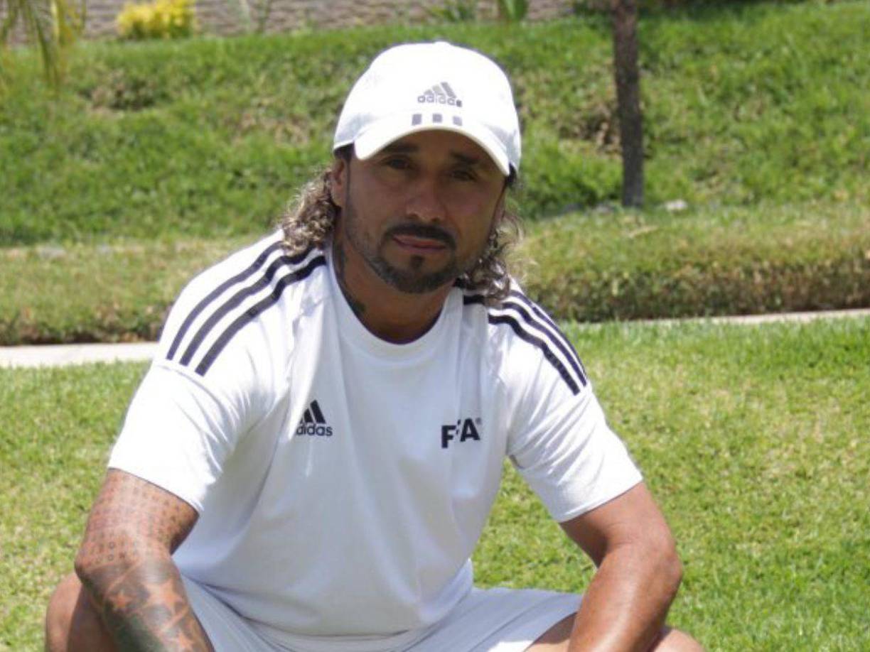 Julio Leiva falleció trágicamente la mañana de este 18 de agosto, tras ser asesinado a balazos en las afueras del hotel de concentración.