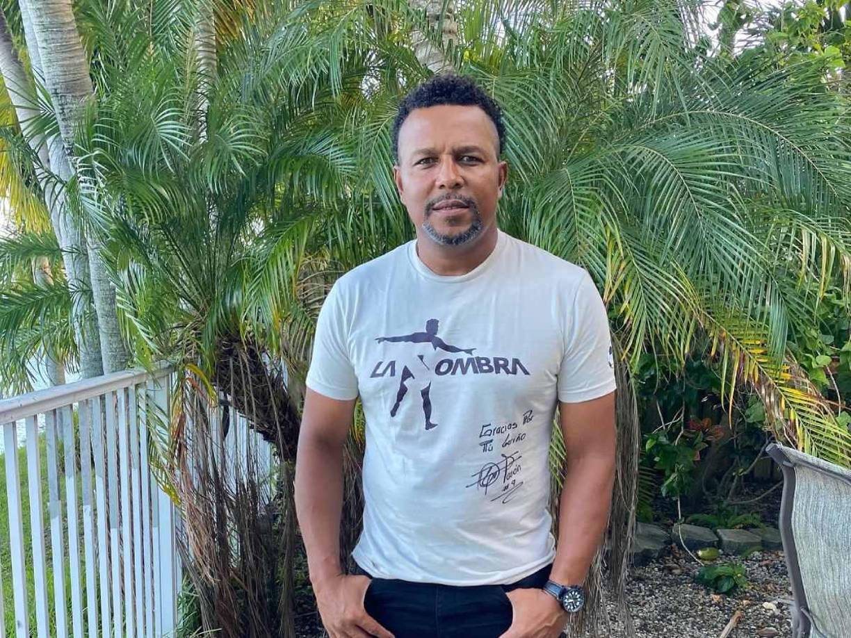 Carlos Pavón ha lanzado contundentes comentarios sobre la no convocatoria de Romell Quioto a la selección de Honduras. 