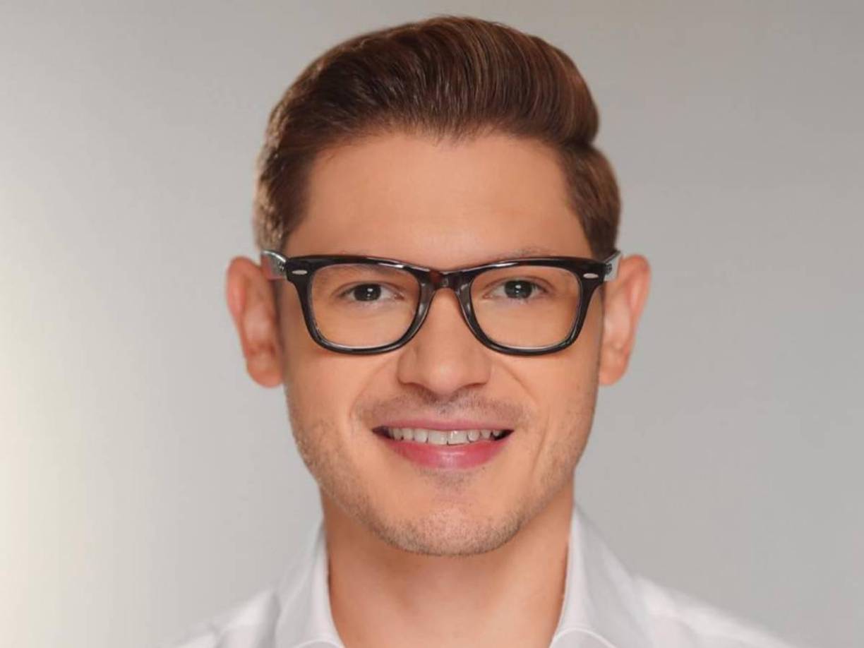 “Disculpe, no es un aguacatero, es un desmadrado. Se jacta que gastaba miles de lempiras en campaña política que al final ni le sirvió, tenía aguantando hambre a su mamá”, le mandó a decir Rashid Mejía a Orlando Ponce.