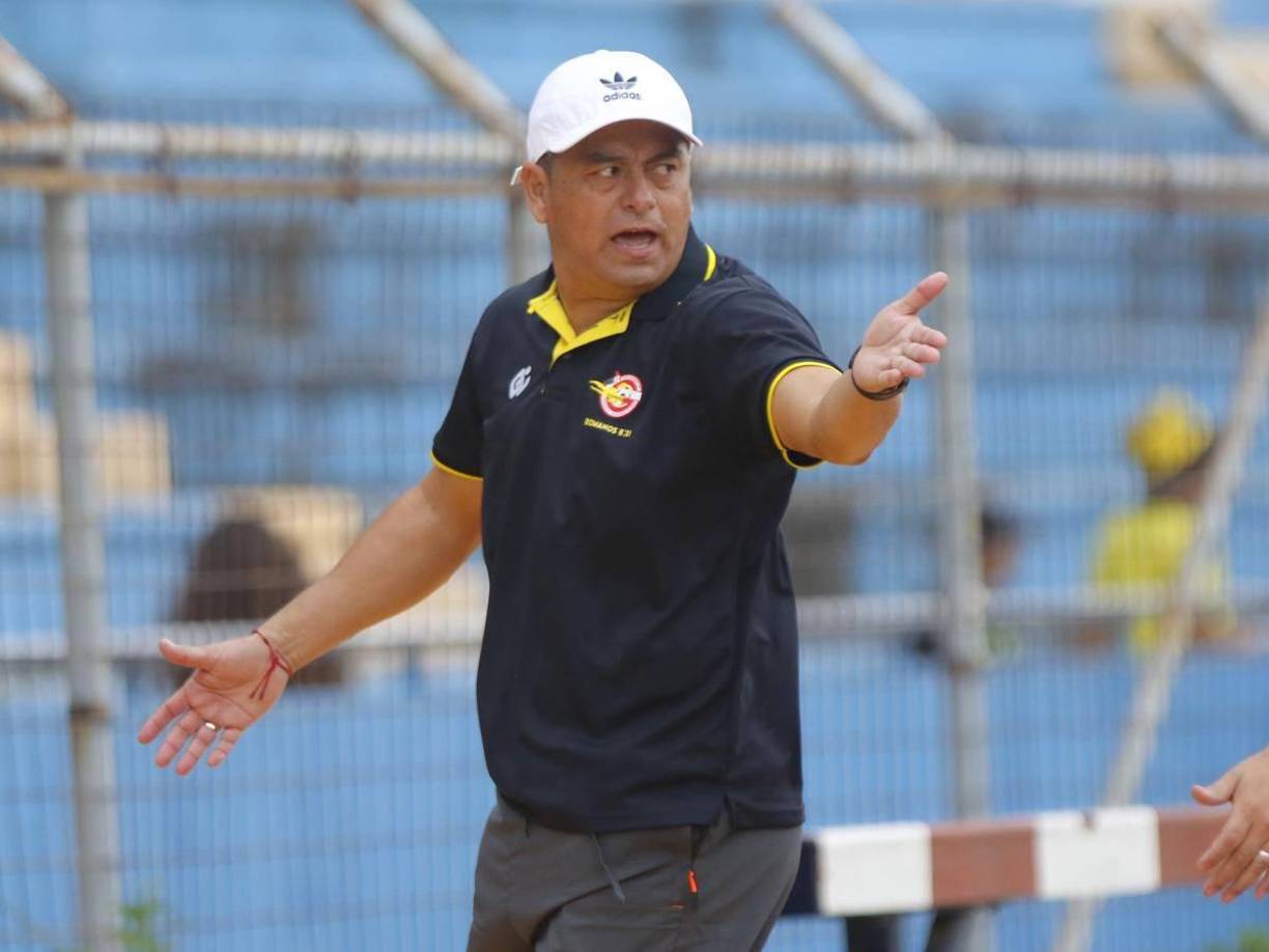 Reinaldo Tilguath - El técnico hondureño vivirá otra etapa como técnico en Liga Nacional. El Victoria de La Ceiba lo ha fichado en el mismo puesto que dejó Salomón Názar.