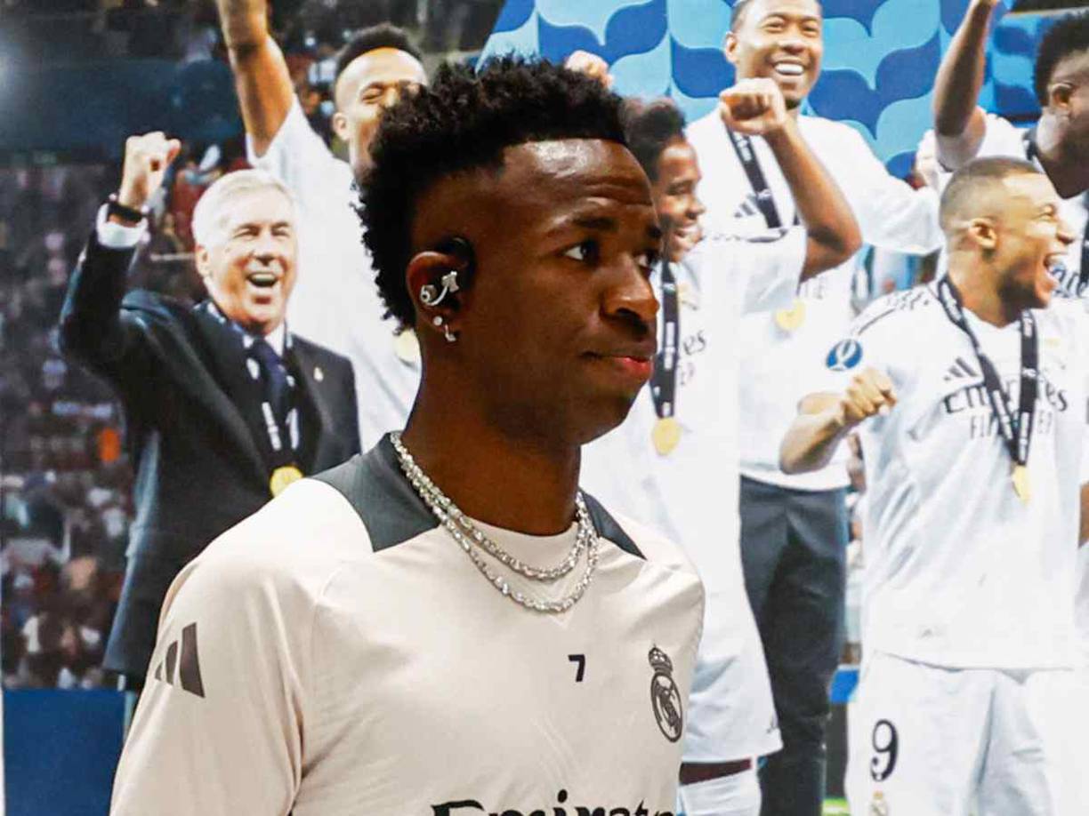 La liga saudí ha puesto sobre la mesa una oferta económica astronómica para hacerse con los servicios de Vinícius Júnior. Se habla de cifras que superarían con creces cualquier contrato actual en el mundo del fútbol, convirtiéndola en una propuesta casi imposible de rechazar para cualquier jugador.