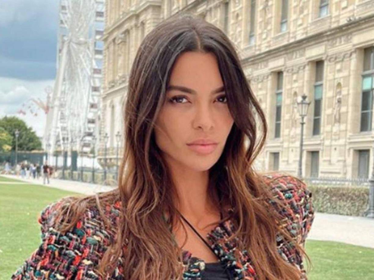 Hace unos días, Joana Sanz, esposa del futbolista Dani Alves, eliminó de sus redes sociales todas las fotografías que tenía junto a él, luego de que fuera detenido en Barcelona al ser acusado de abuso.