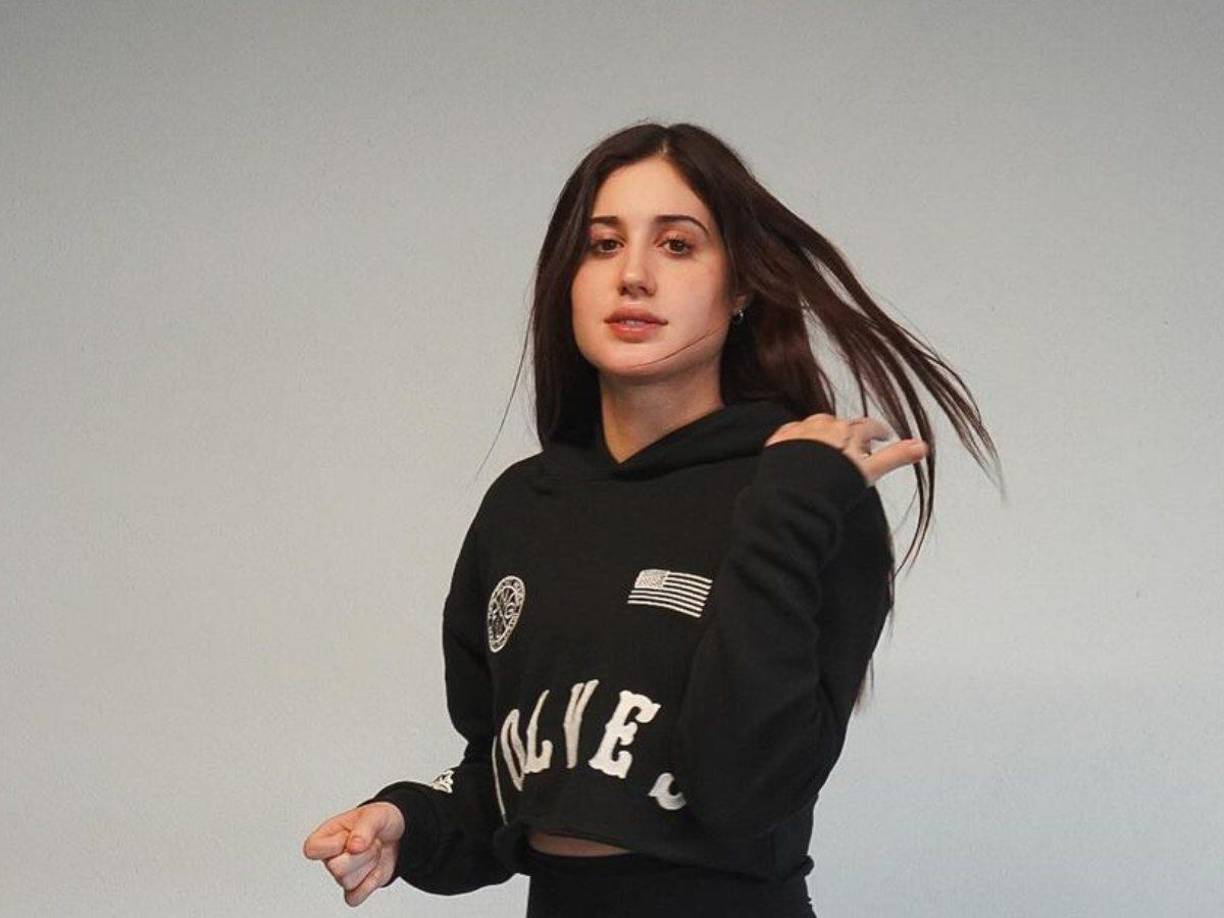 Aunque Mar Urista no mencionó el nombre de su exnovio, las descripciones de la relación han llevado a especulaciones entre sus seguidores.