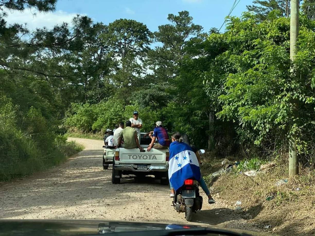 Luego, los seres queridos de Francisco viajaron para mostrarle otra de las sorpresas preparadas para el jugador luego de estar tres días sin él. 