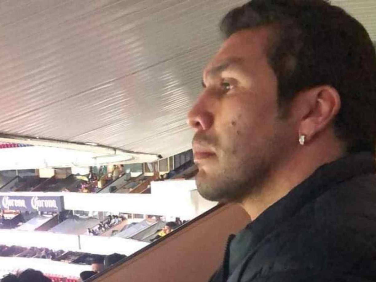 Cabañas tuvo un partido de homenaje con el América en 2011, un año después del atentado. Sin embargo, no hubo ningún apoyo posterior por parte del club azulcrema. La postura oficial de Las Águilas fue que ellos habían pagado hasta el último peso del contrato vigente.