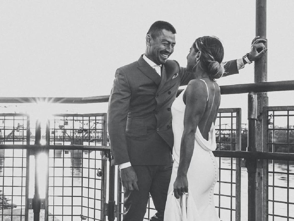 Ambos compartieron hermosas fotografías de su boda y de la unión de su amor.