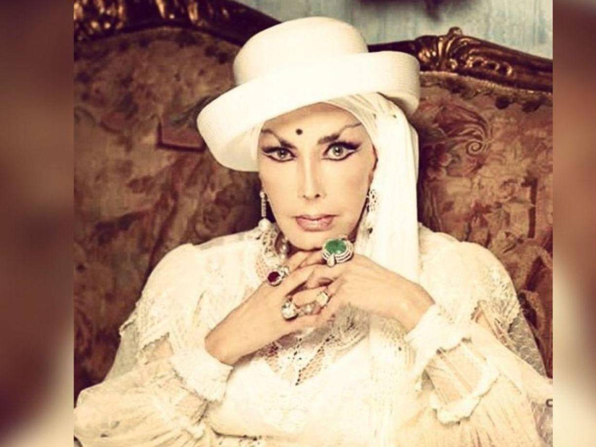 La periodista también indicó que se aprovecharon de la enfermedad y soledad de la actriz. 