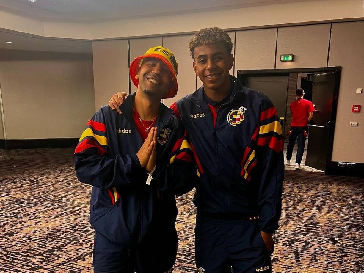 Según han informado a EFE fuentes de los Mossos, los hechos ocurrieron este miércoles en el barrio de Rocafonda de Mataró (Barcelona), donde reside la víctima, y fueron detenidas tres personas por su presunta implicación en la agresión con arma blanca a Nasraoui, a las que se ha sumado este jueves un cuarto detenido.