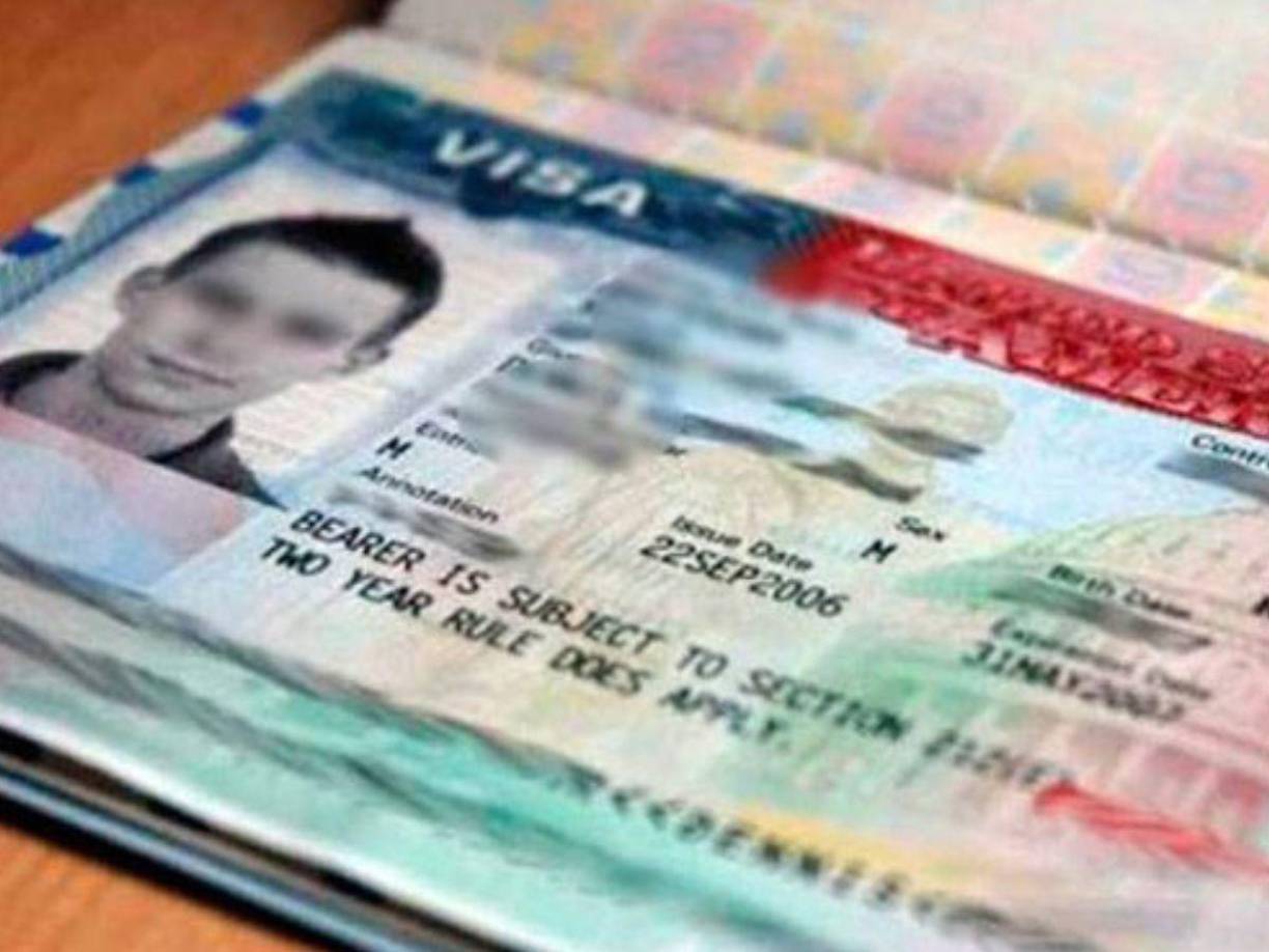 Entre los requisitos que solicitan las empresas están ser hondureño por nacimiento, mayor de 21 años y probar con documentos que tiene al menos tres años de experiencia en el área donde aplicará.