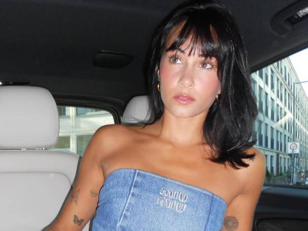 “Parece que Aitana y él empezaron a tontear por Instagram y tal. Aitana, en un momento, le propuso ‘oye, pues vamos a quedar para conocernos’, pero Bellingham lo que tenía era mucho miedo a que, en un momento determinado, como los dos son muy conocidos, le fotografiaran”.