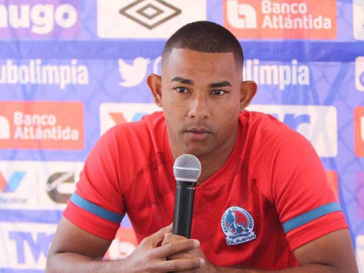 José Mendoza forma parte del Olimpia en la actualidad. En el 2015 fue sentenciado a cuatro años de prisión por agresión a un compañero cuando formaba parte del Xelajú de Guatemala.