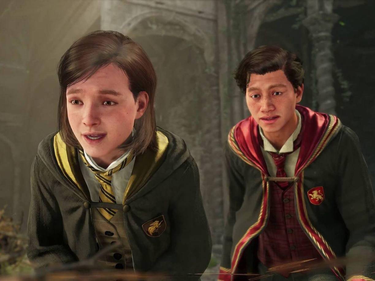 A diferencia de las películas y series, se ambienta en el siglo XIX y no tiene relación directa con las mismas. Es decir, no esperes alguna conexión entre los personajes.