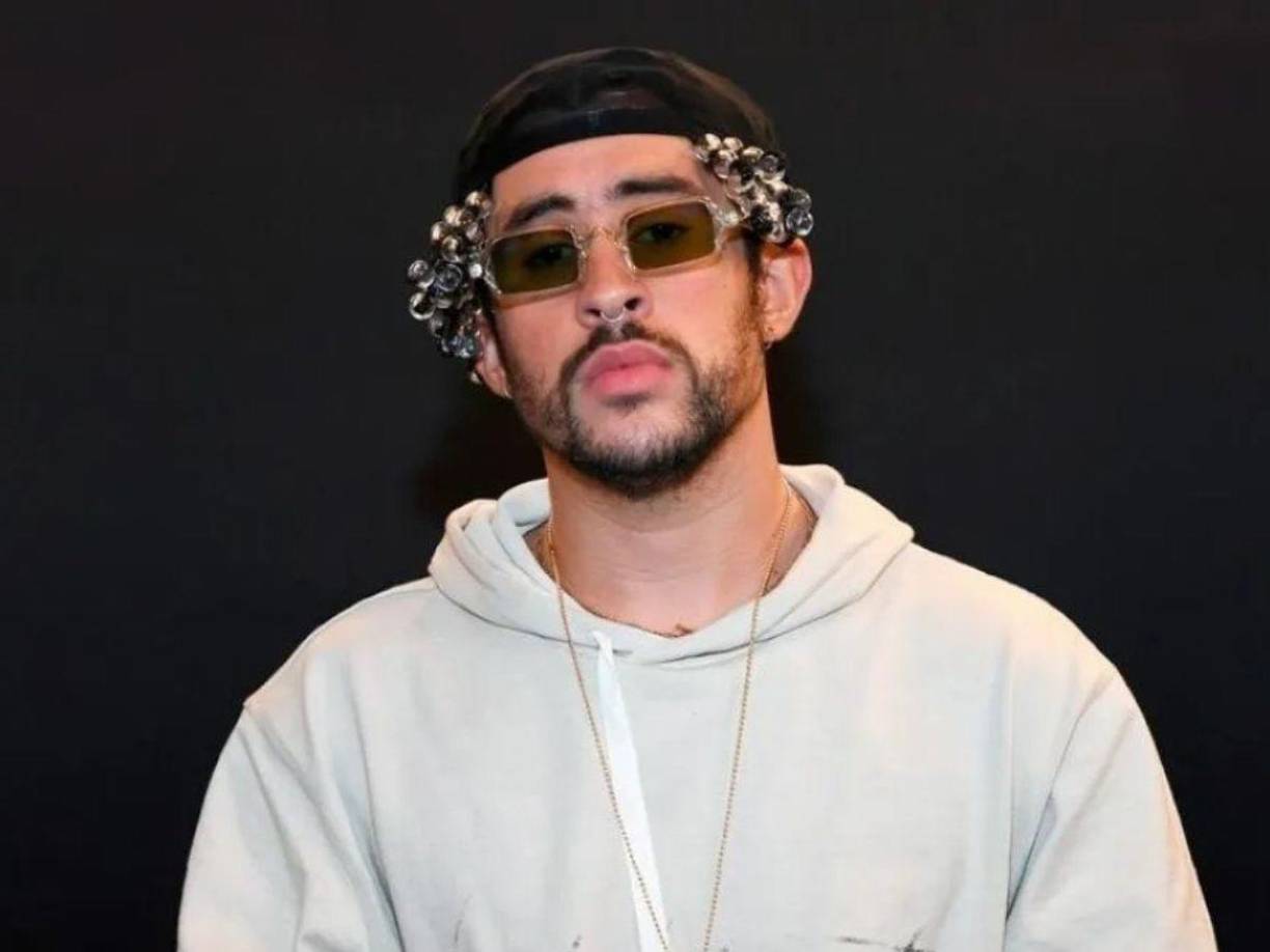 Las comparaciones entre los dos artistas no han tardado en llegar a las redes sociales a raíz de esta polémica portada, y la realidad es que los fans de Michael Jackson no están nada felices con que se equipare el aporte musical de Bad Bunny al de su ídolo.