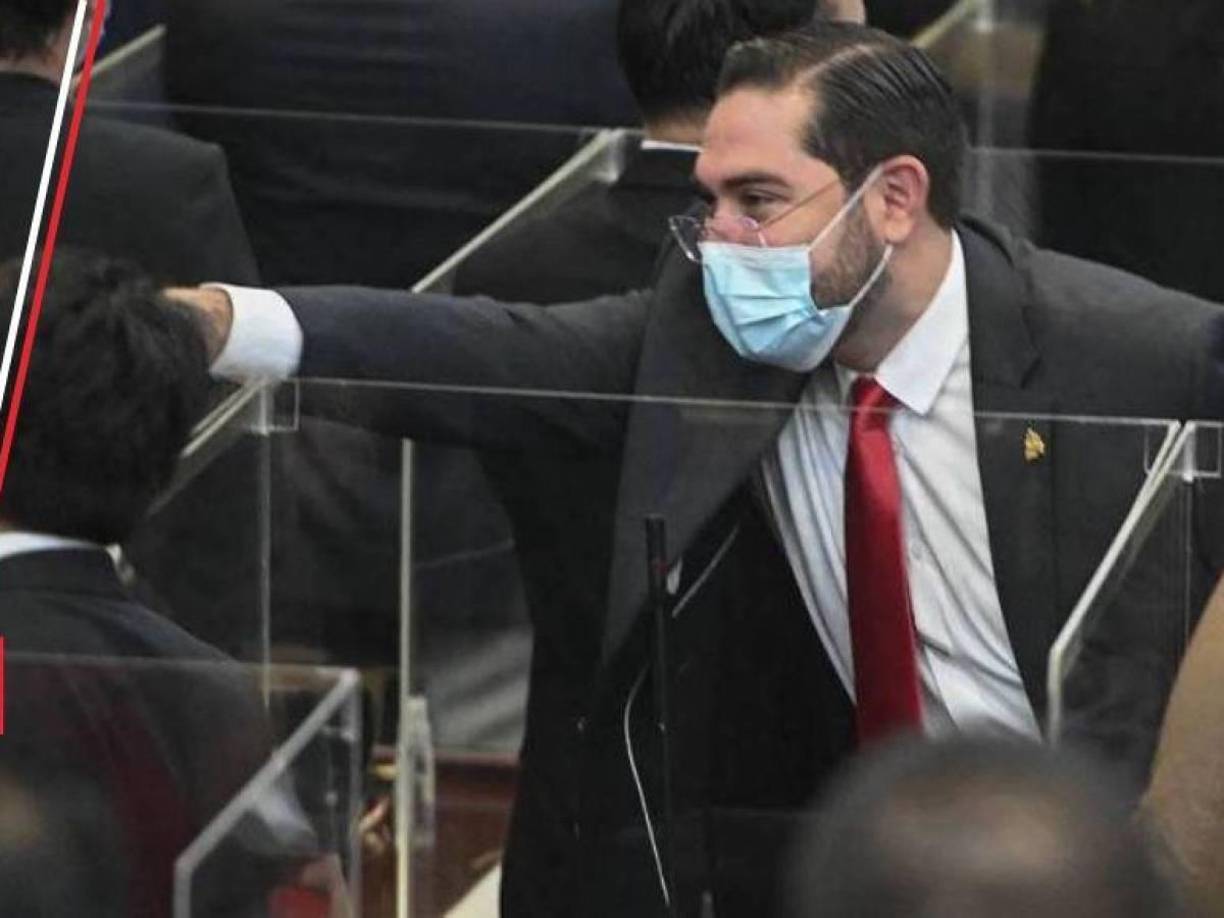 “A esos precandidatos de oposición que ayer se pronunciaron de manera tibia, sin mencionar al gobierno, o que no se pronunciaron, a esos no les decimos buenos días”, expresó Cálix. 