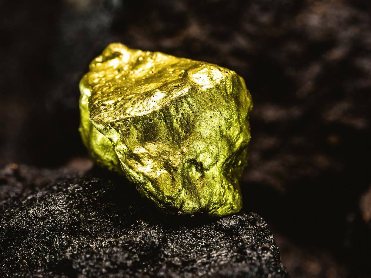 El hallazgo fue posible gracias a tecnologías avanzadas como el modelado geológico 3D, que permitió localizar con precisión las vetas de oro.