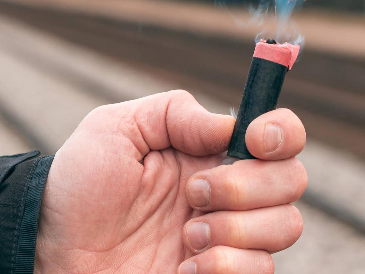 Un niño de seis años falleció el pasado 20 de diciembre a causa de una falla hepática que, según las autoridades, podría haberse originado tras ingerir fósforo blanco al consumir un explosivo o petardo.