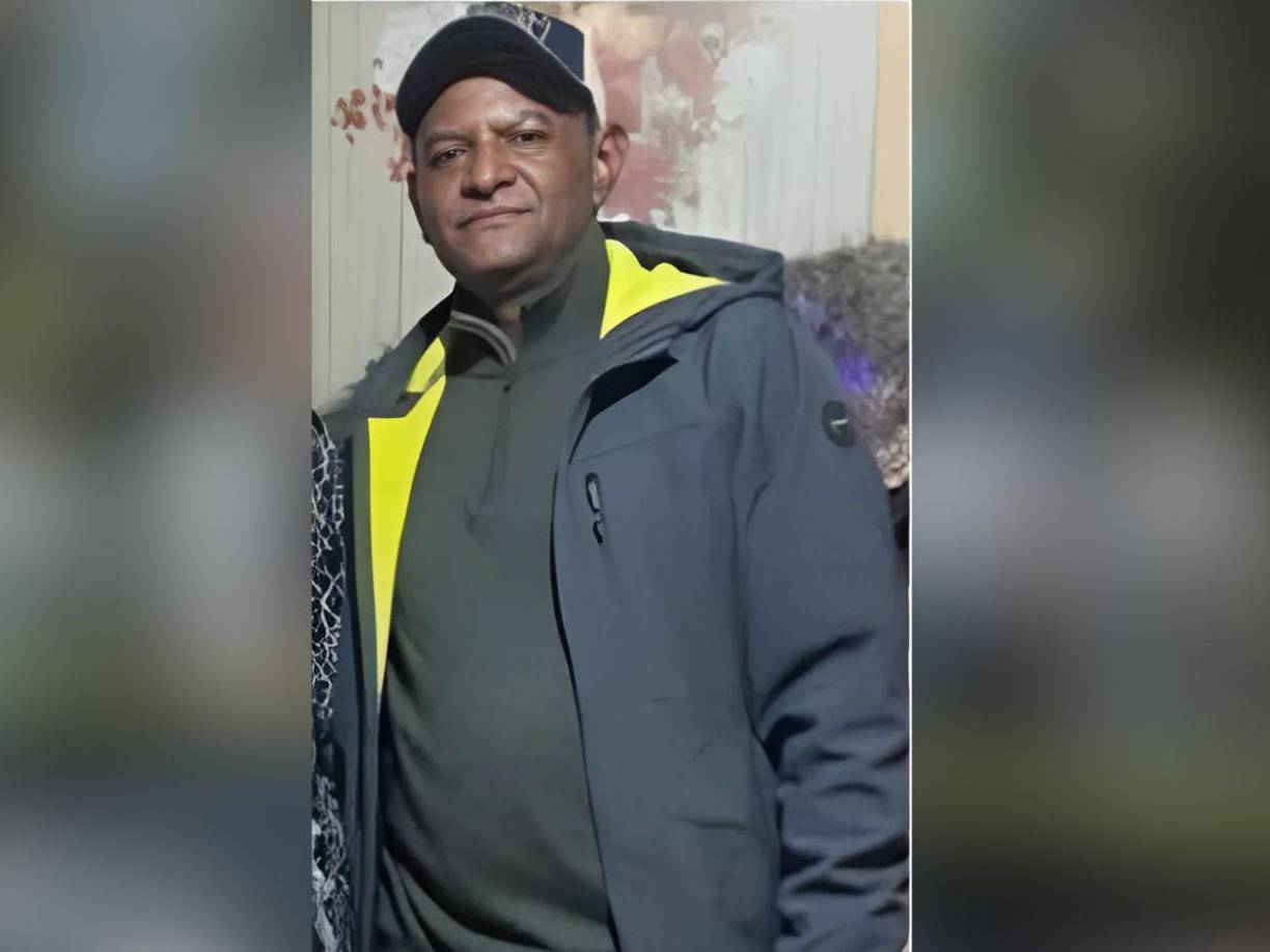 En medio de esta ceremonia, Gerson Alexis, tío del joven, falleció inesperadamente, presuntamente por causas naturales. 