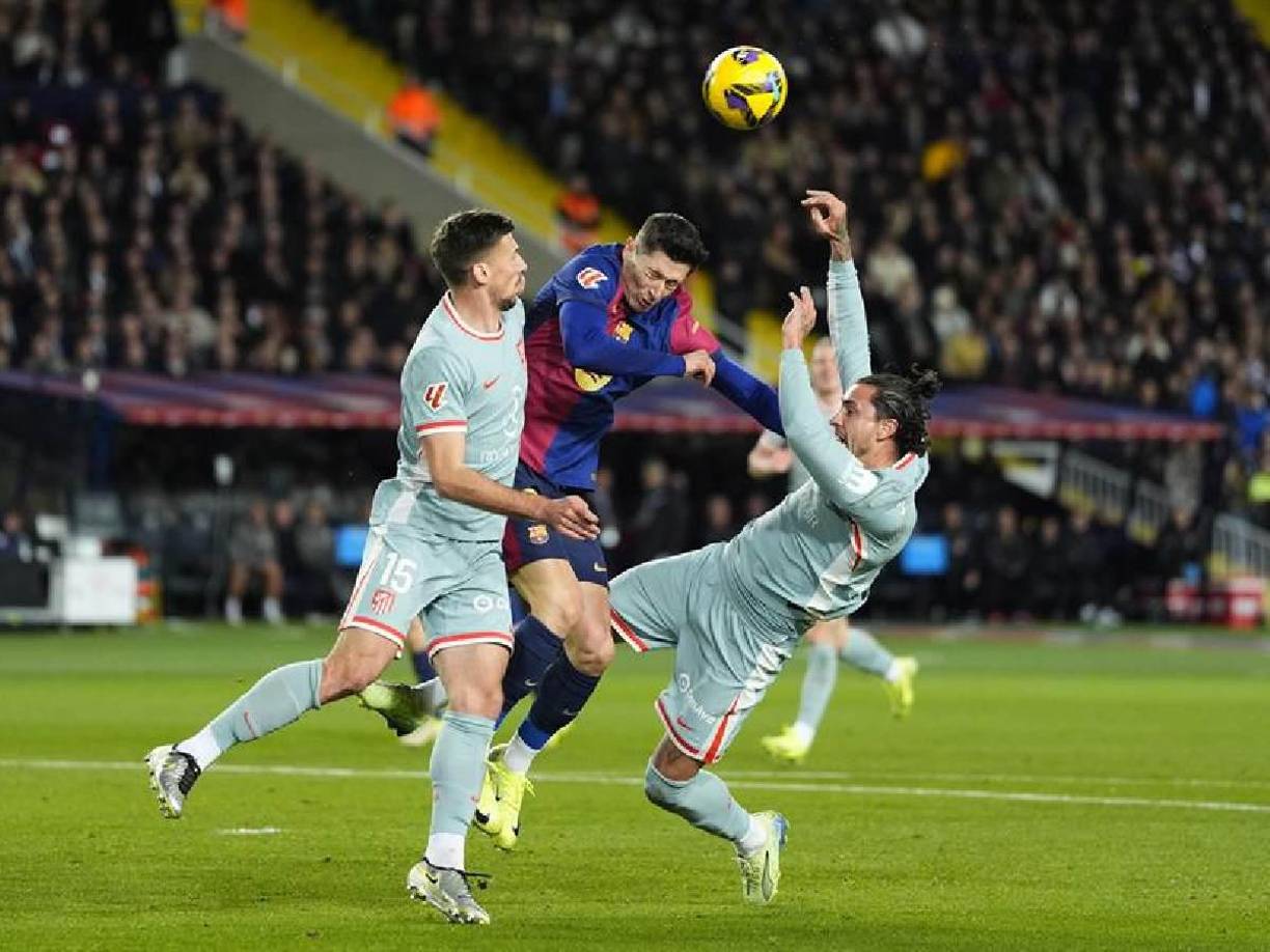 El equipo de Hansi Flick dio un recital en el primer tiempo, fue dueño del balón y le puso las cartas sobre la mesa al conjunto colchonero.