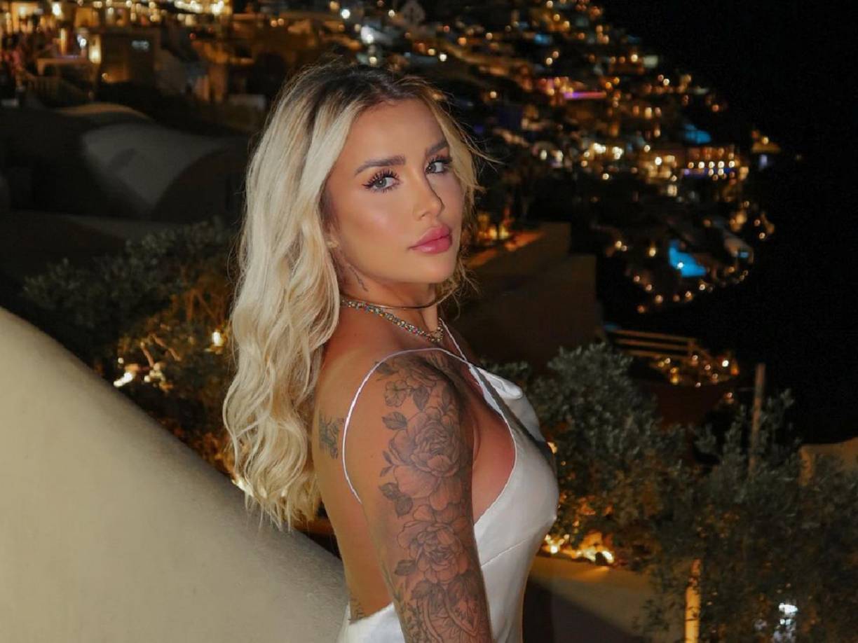 Bruna fue vinculada con uno de los brasileños del equipo como Militao, Vinicius y Rodrygo. Nunca la relacionaron con Endrick, ya que el joven delantero llegó con su pareja Gabriely Miranda a la entidad.