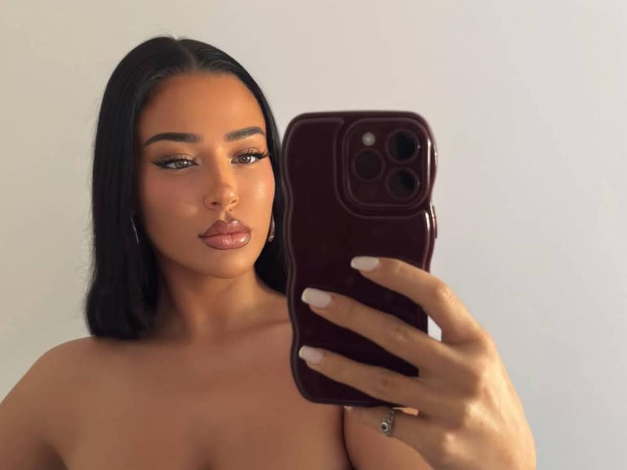 Diversos medios españoles ya hablan de un noviazgo entre la chica estadounidense y Bellingham. 