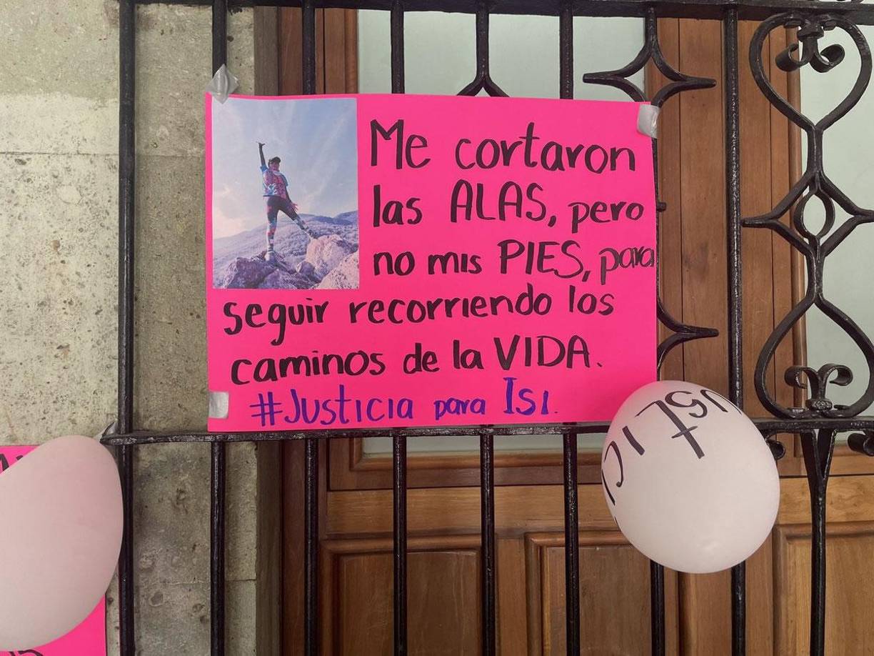 La Fiscalía General del Estado de Oaxaca reclasifica el caso como homicidio culposo ante la presión mediática.