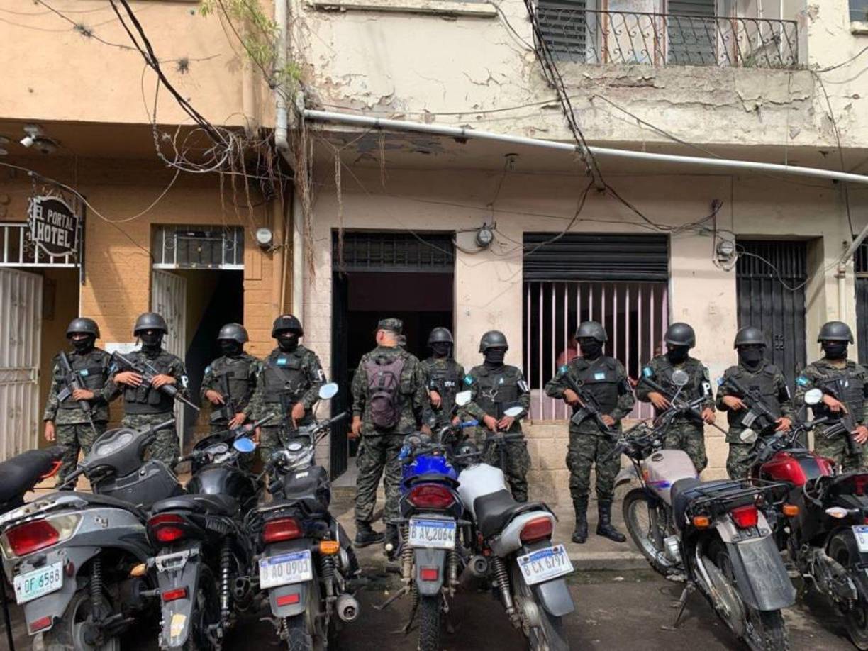 Permanece resguardada en Tegucigalpa, hasta donde fue trasladada a la Unidad Receptora de Detenidos (UNRED-PMOP), mejor conocida como Core-7.