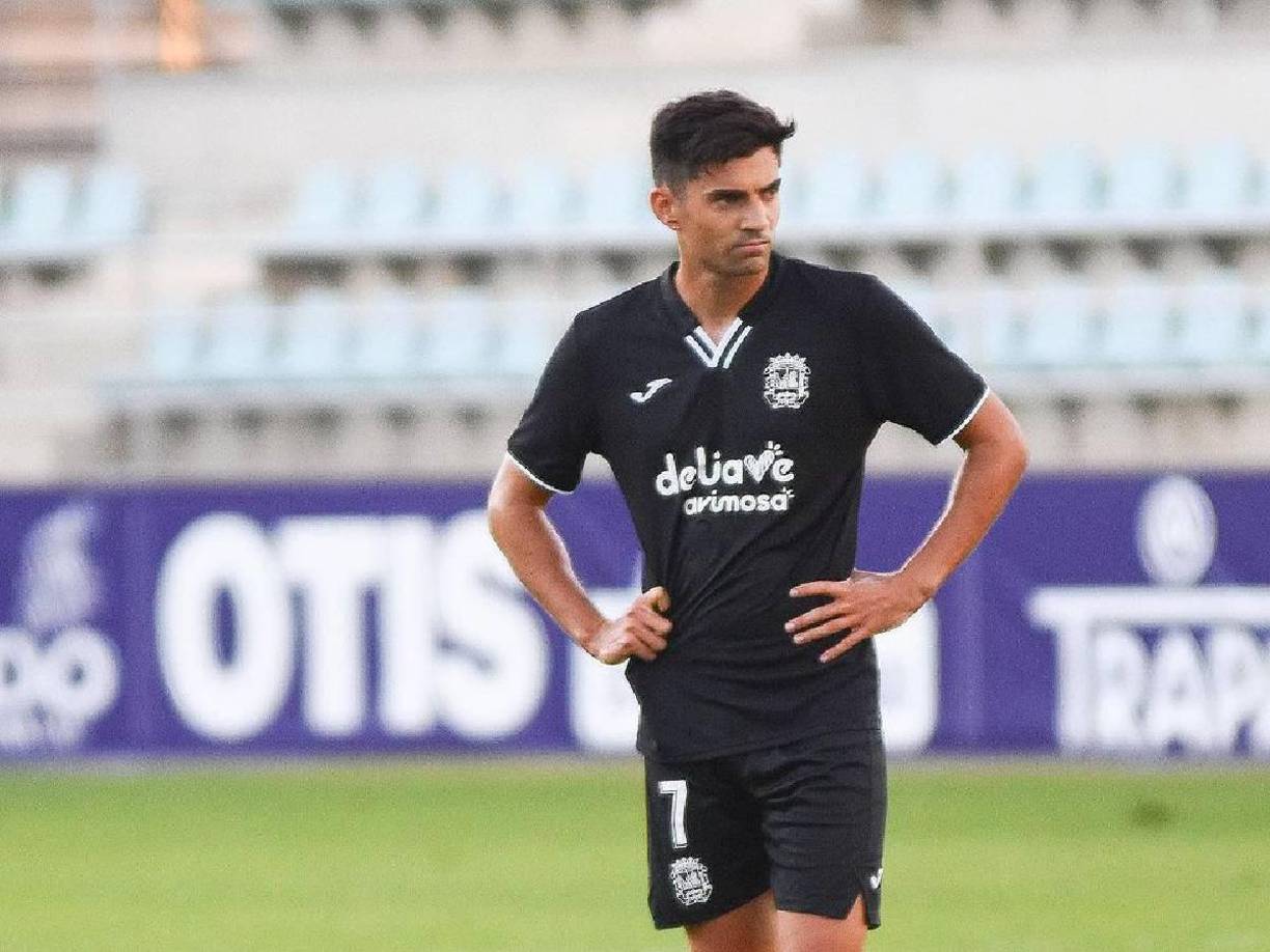 Enzo Zidane decidió abruptamente terminar su carrera como futbolista profesional para dedicarse a su familia y negocios.